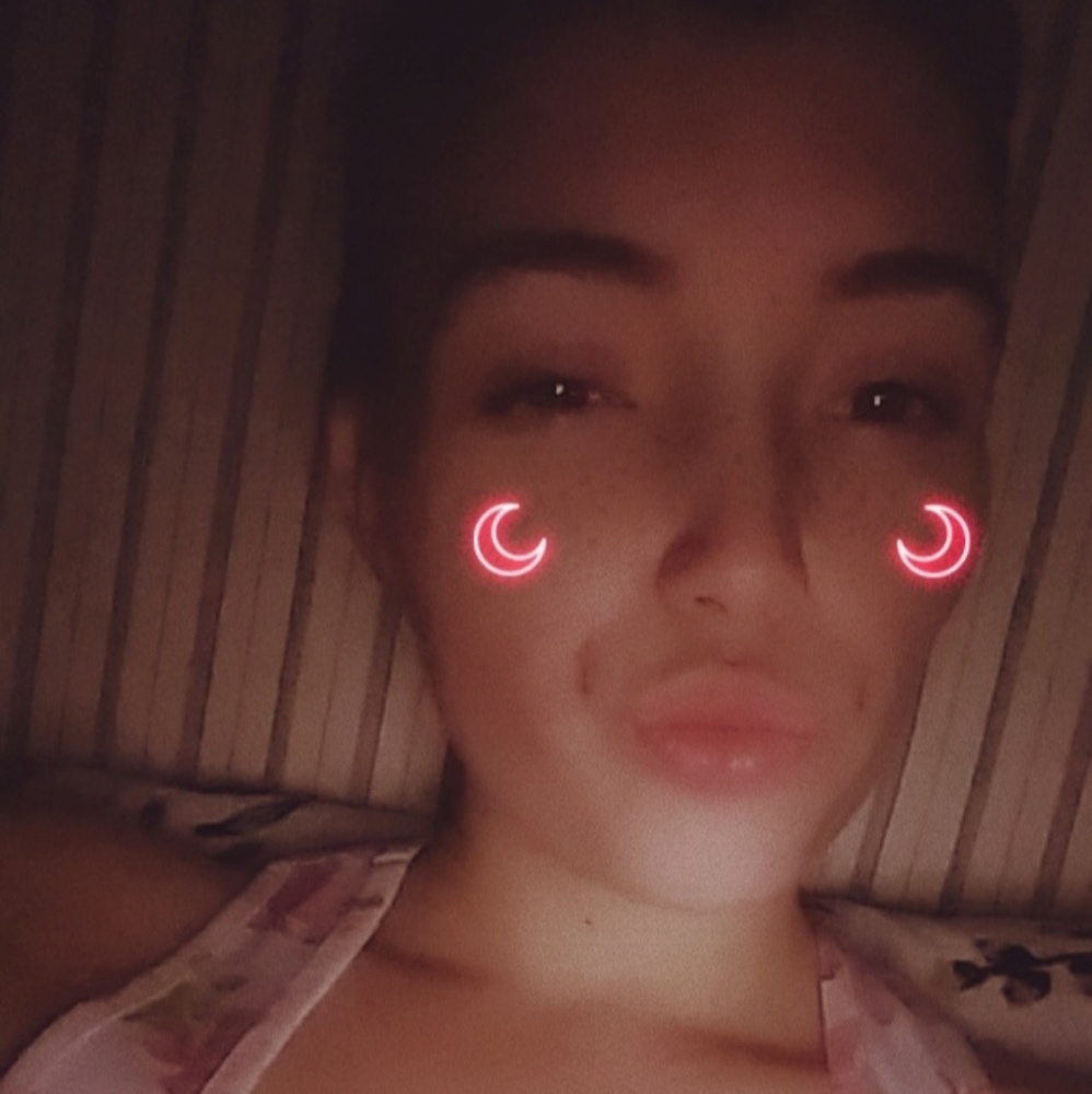 Meet your Posher, Lily